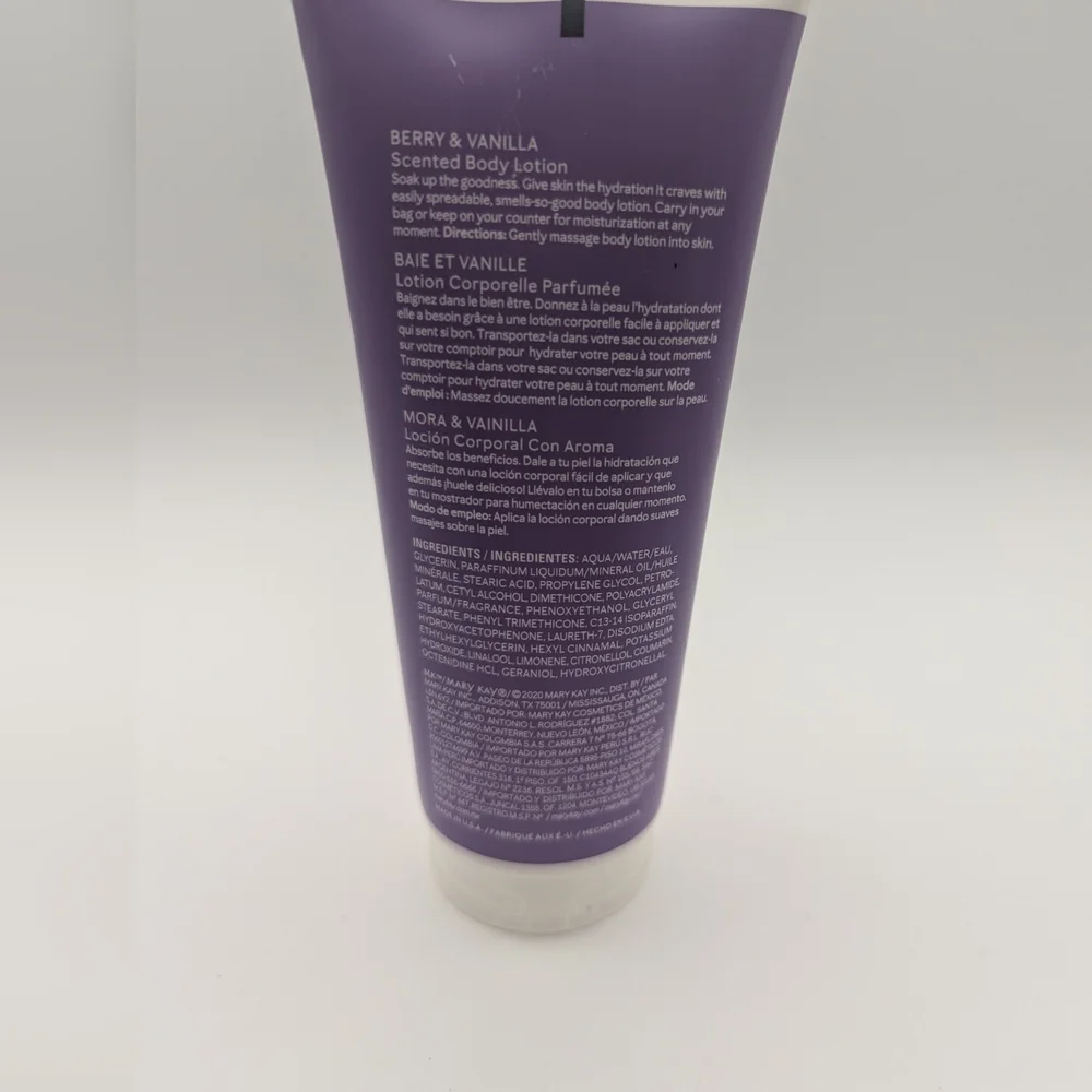 New Mary Kay Berry & Vanilla Scented Body Lotion Full Size 6.7 fl oz 200 mL‎